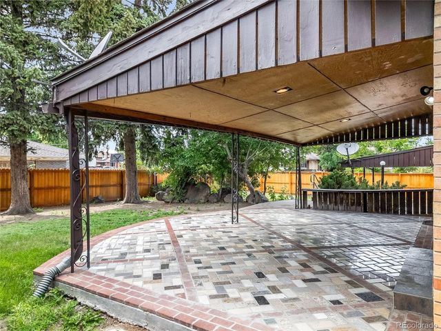 591 Nome St, Aurora, CO 80010