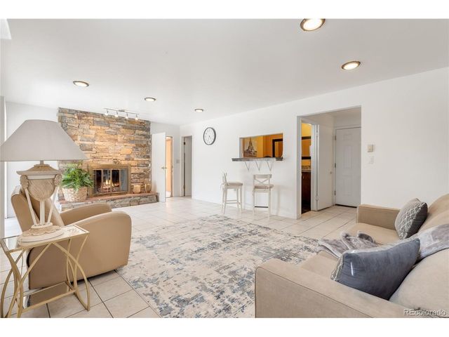 591 Nome St, Aurora, CO 80010