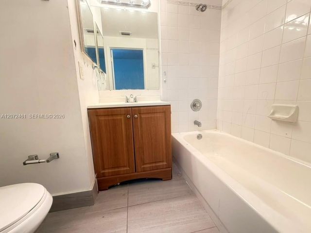 701 SW 148th Avenue 104, Sunrise, FL 33325