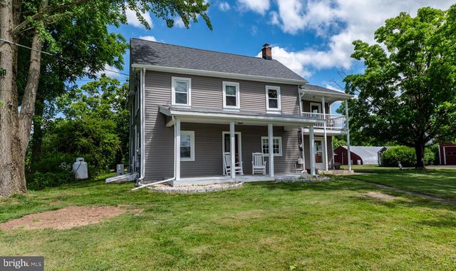 222 BLUE SCHOOL RD, Perkasie, PA 18944