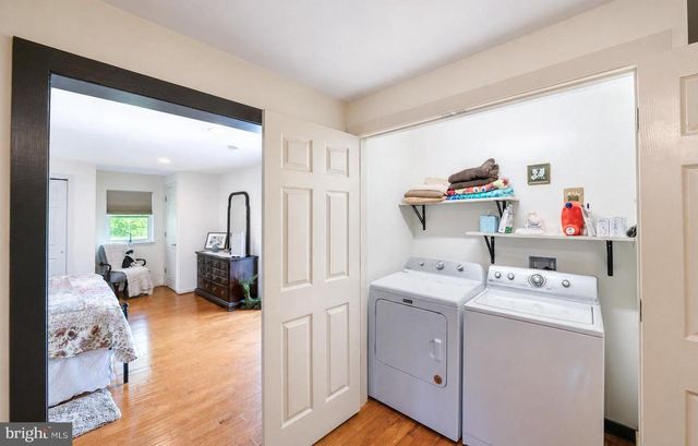 222 BLUE SCHOOL RD, Perkasie, PA 18944
