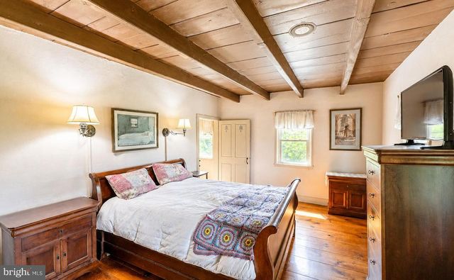 222 BLUE SCHOOL RD, Perkasie, PA 18944