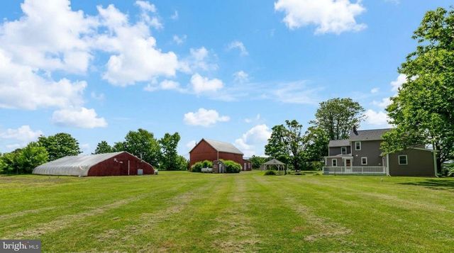222 BLUE SCHOOL RD, Perkasie, PA 18944