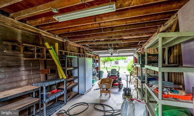 222 BLUE SCHOOL RD, Perkasie, PA 18944
