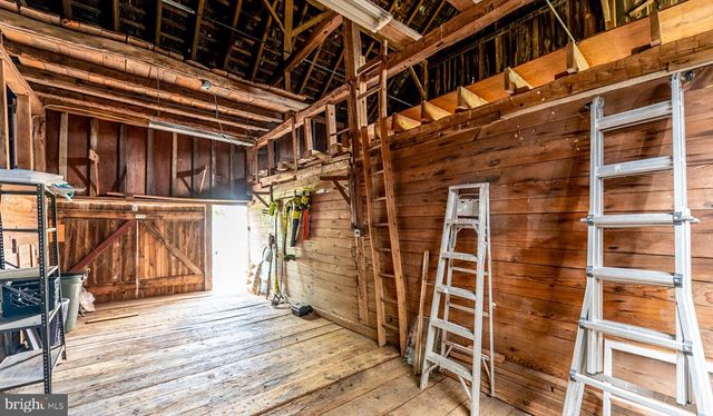 222 BLUE SCHOOL RD, Perkasie, PA 18944