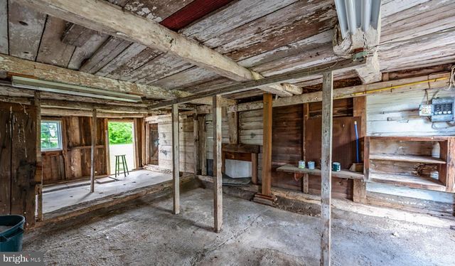 222 BLUE SCHOOL RD, Perkasie, PA 18944