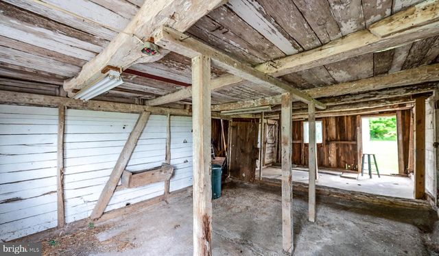 222 BLUE SCHOOL RD, Perkasie, PA 18944