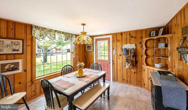 222 BLUE SCHOOL RD, Perkasie, PA 18944