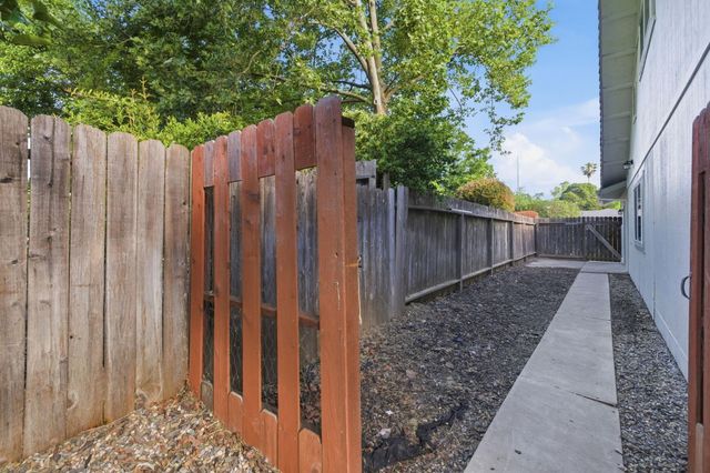 9004 Terramore Dr, Orangevale, CA 95662