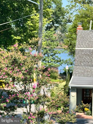 324 COVE RD, Riva, MD 21140
