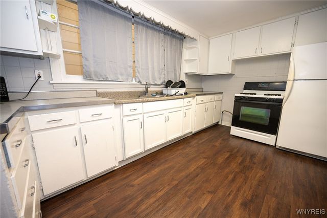 1094 Elmwood Avenue, Buffalo, NY 14222