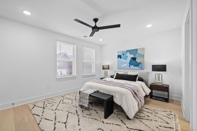 550 Markham St Unit 33, Nashville, TN 37214