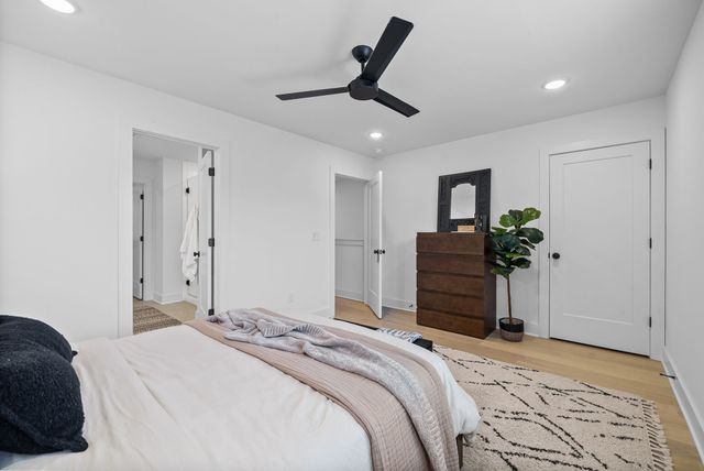 550 Markham St Unit 33, Nashville, TN 37214