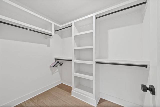 550 Markham St Unit 33, Nashville, TN 37214