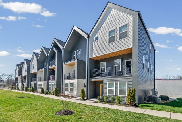 550 Markham St Unit 33, Nashville, TN 37214