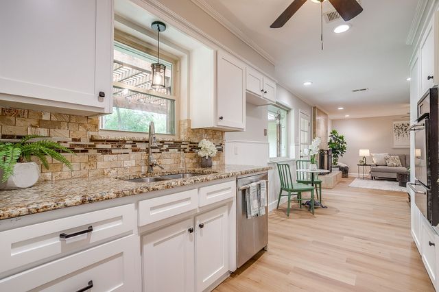 6800 Chickering Road, Fort Worth, TX 76116