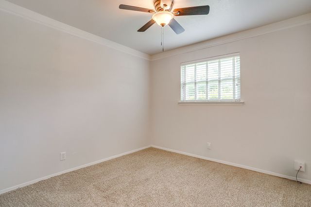 6800 Chickering Road, Fort Worth, TX 76116
