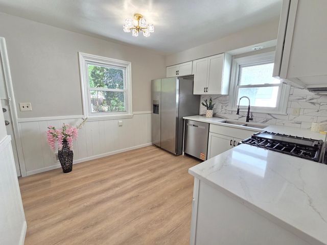 7508 Portland Avenue, Richfield, MN 55423