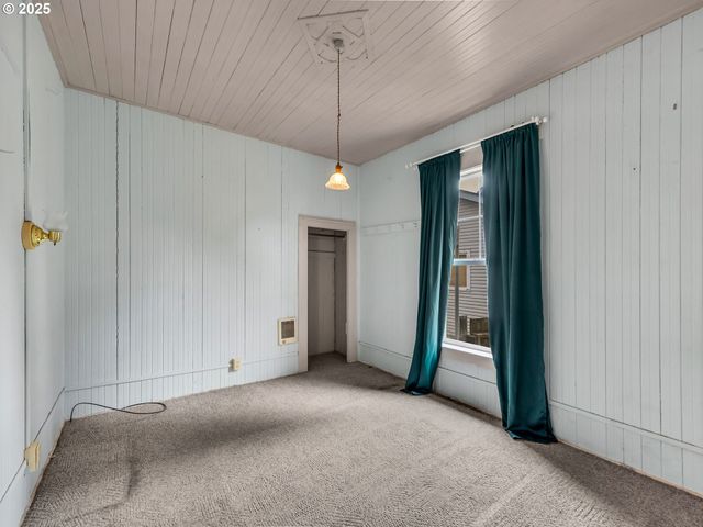 1205 49TH St, Seaview, WA 98644