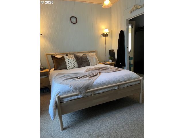 1205 49TH St, Seaview, WA 98644