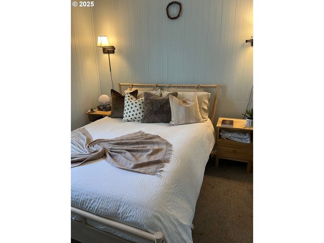 1205 49TH St, Seaview, WA 98644