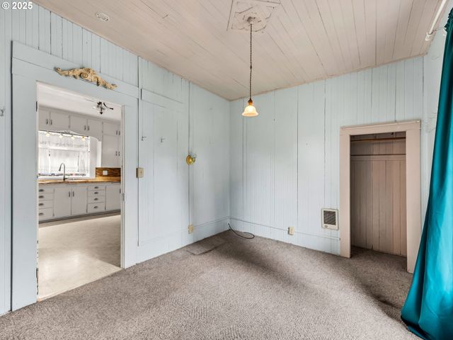 1205 49TH St, Seaview, WA 98644