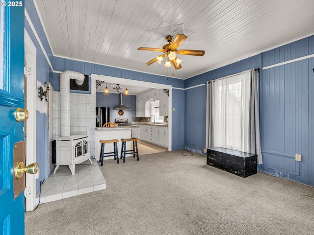 1205 49TH St, Seaview, WA 98644