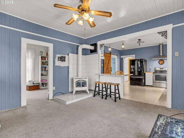 1205 49TH St, Seaview, WA 98644