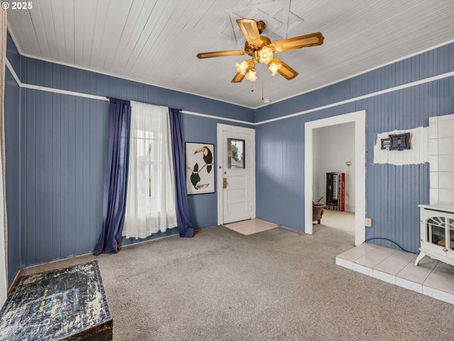 1205 49TH St, Seaview, WA 98644