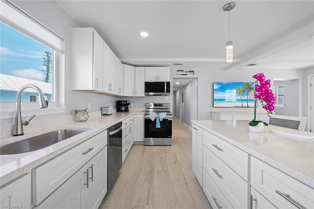 6151 Estero BLVD 6, Fort Myers Beach, FL 33931
