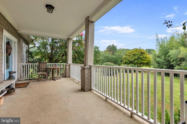8935 FAIRGROUND RD, Bel Alton, MD 20611