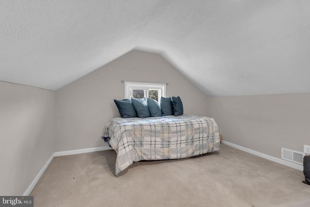 8935 FAIRGROUND RD, Bel Alton, MD 20611