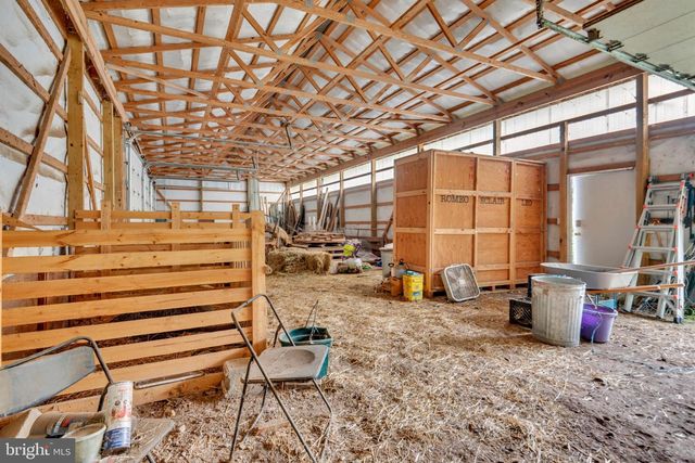 8935 FAIRGROUND RD, Bel Alton, MD 20611