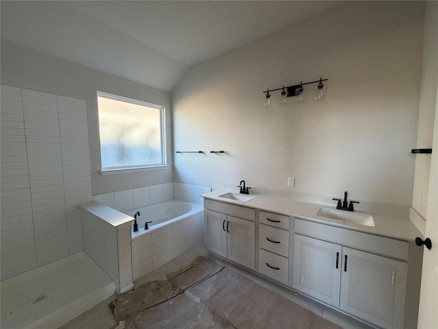 9708 Serene Bliss LN, Buda, TX 78610