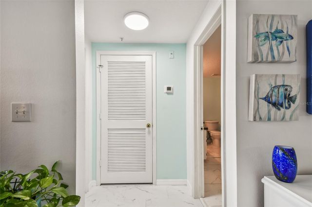 4304 BAY CLUB CIRCLE 0, Tampa, FL 33607