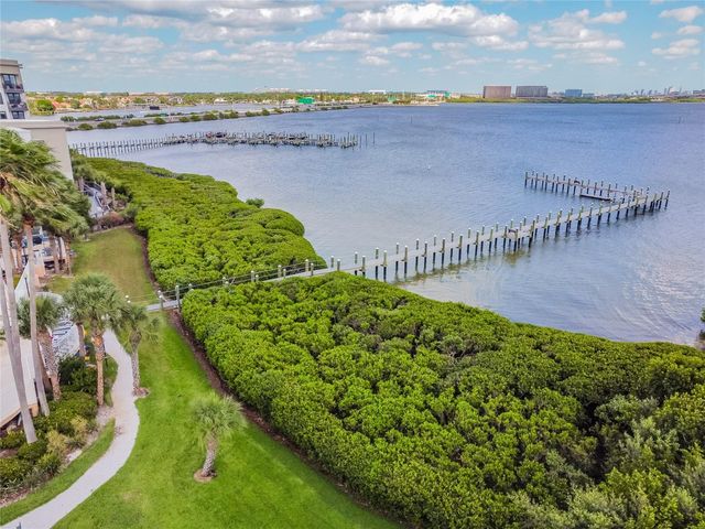 4304 BAY CLUB CIRCLE 0, Tampa, FL 33607