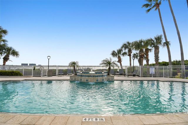 4304 BAY CLUB CIRCLE 0, Tampa, FL 33607
