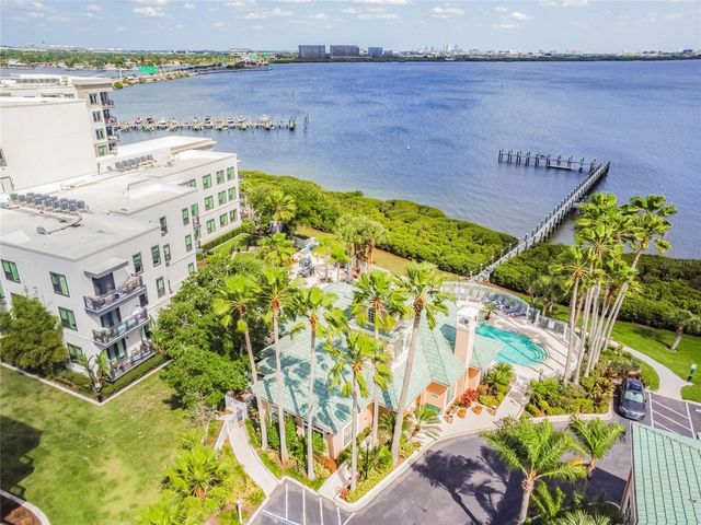4304 BAY CLUB CIRCLE 0, Tampa, FL 33607