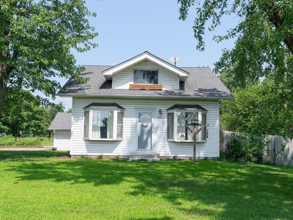 320 W 70th Street, Richfield, MN 55423