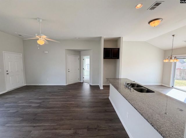 827 Dovefield Lane, Lexington, SC 29073