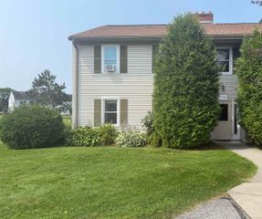 1 Saybrook Road, Essex Junction, VT 05452