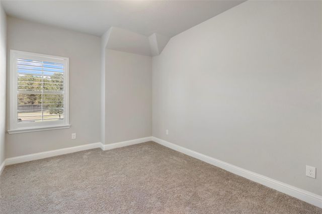 10 Heirloom Garden Place, The Woodlands, TX 77354