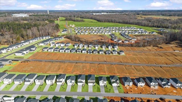 121 Bechler Drive, Gray Court, SC 29645