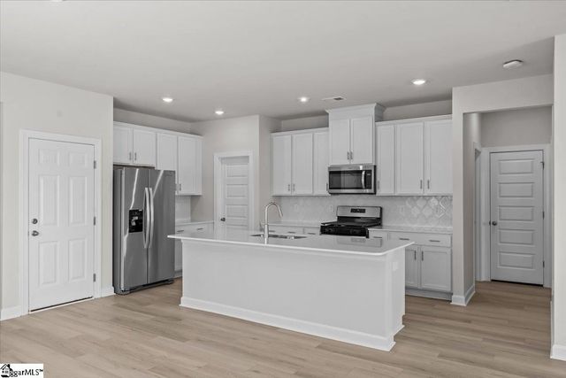 121 Bechler Drive, Gray Court, SC 29645