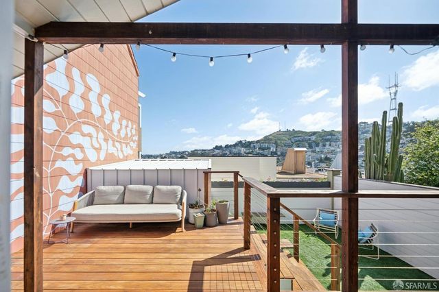 121 Lower Terrace, San Francisco, CA 94114