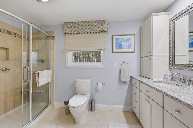 294 Stoneybrook Rd, Fitchburg, MA 01420