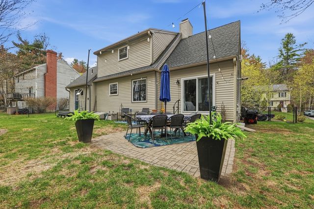 294 Stoneybrook Rd, Fitchburg, MA 01420