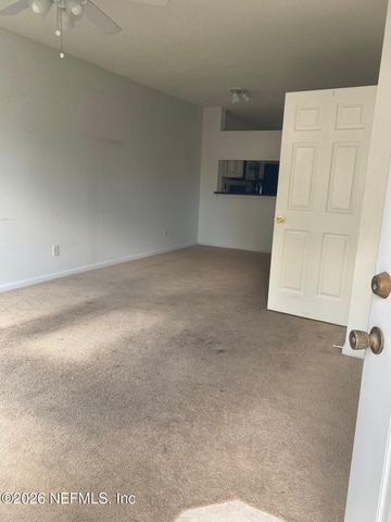 12311 KENSINGTON LAKES Drive 1206, Jacksonville, FL 32246