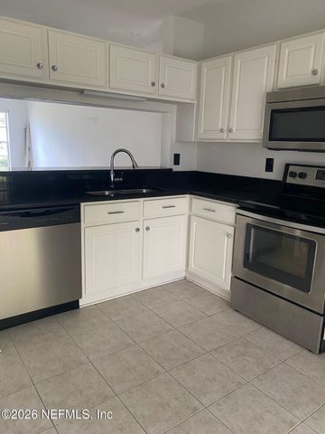12311 KENSINGTON LAKES Drive 1206, Jacksonville, FL 32246