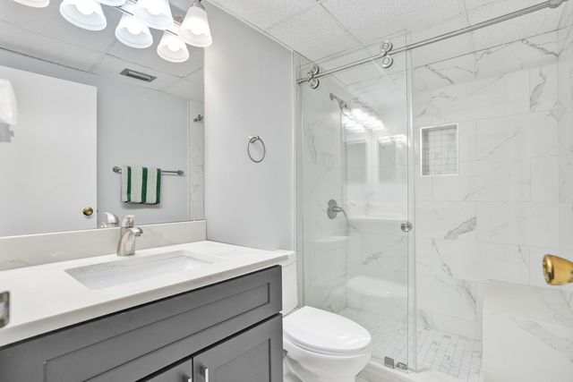 1055 Country Club Drive 305, Margate, FL 33063